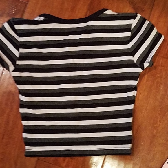 Tops Crop NEW - Picture 6 of 8